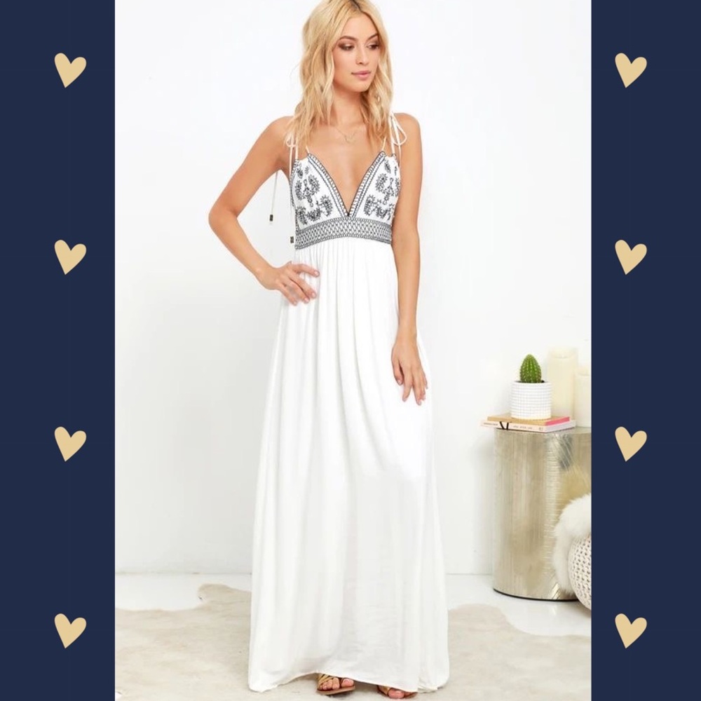Lulus Days of Sunlight Ivory Embroidered Maxi Dress Size Medium